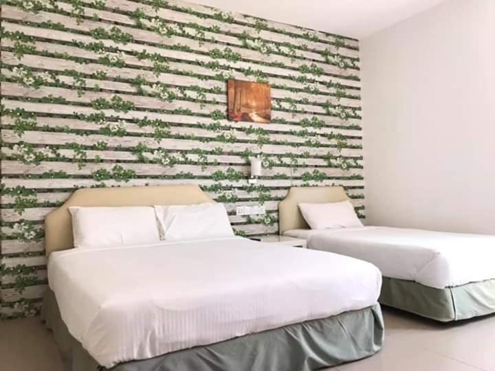 Summer Green Lodge クアンタン エクステリア 写真